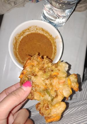 Foto resep Bakwan sayur sambal kacang