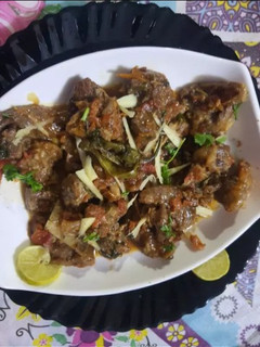 A picture of Mutton shinwari karahi.