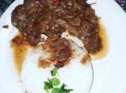 Una foto de higado con bistec