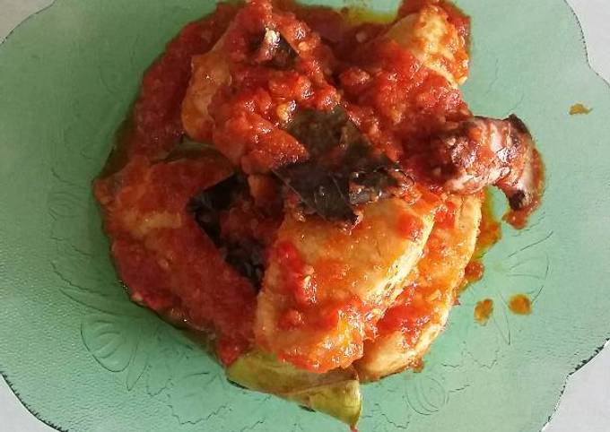 Tuna masak balado asam pedes