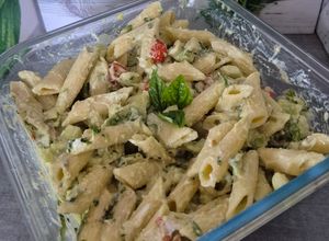 Une photo de Salade 🥗 de Pâtes Fraîcheur du Jardin 🫜