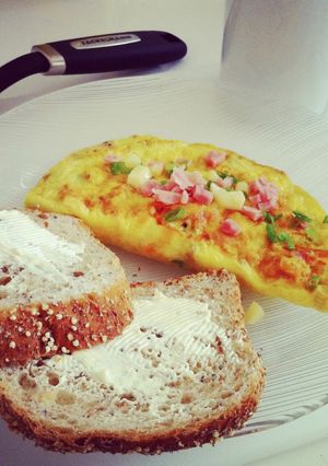 Una foto de Omelette de jamón y queso