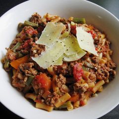 A picture of Macaroni & Beef Mince.