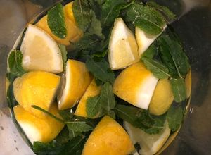Mentaszörp recept fotója
