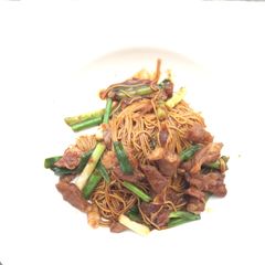 A picture of Stir Fry Somen With Lamb In Spicy Dark Sauce.