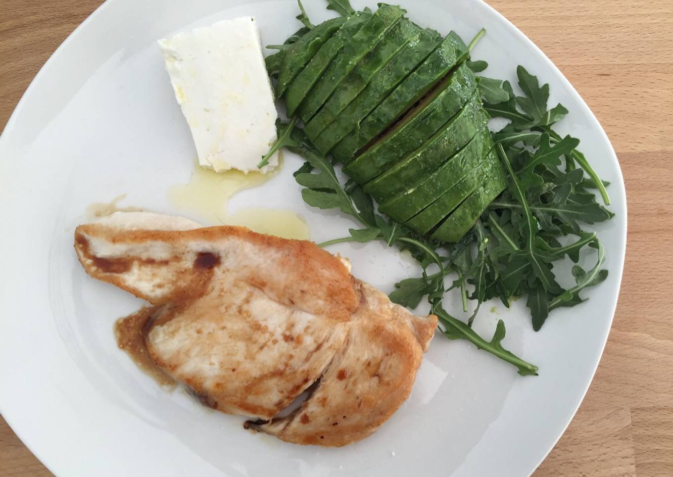 Pechuga de pollo sencilla y saludable