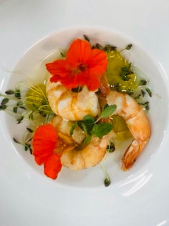 Una foto de Camarones ecuatorianos en limoneta