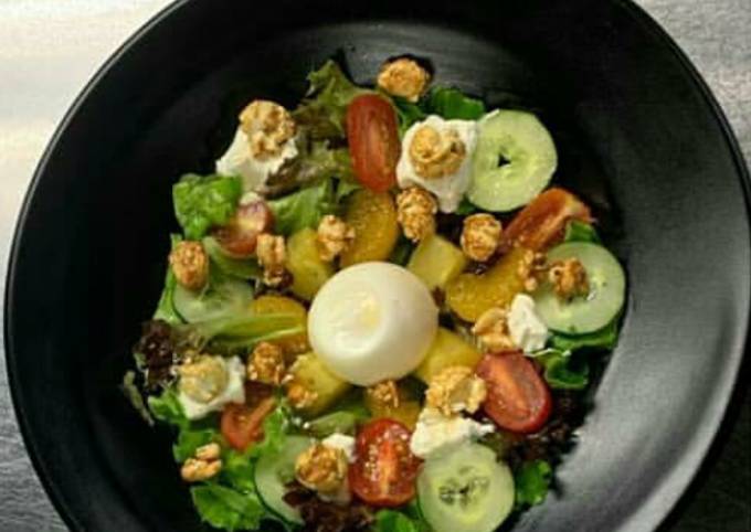 How to Make Homemade Fruit and Veg Salad