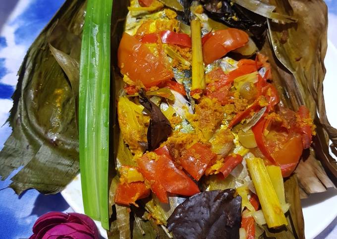 Pepes Ikan Kembung/ Pais Iwak Gembung