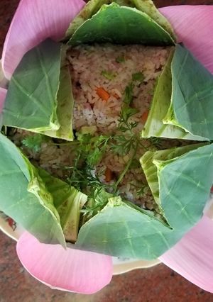 Hình của món Cơm sen.