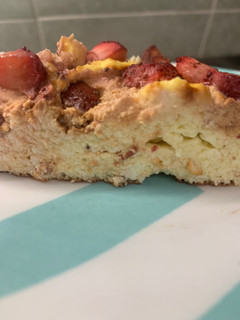 Una foto de Pastel de ricotta y frutas!