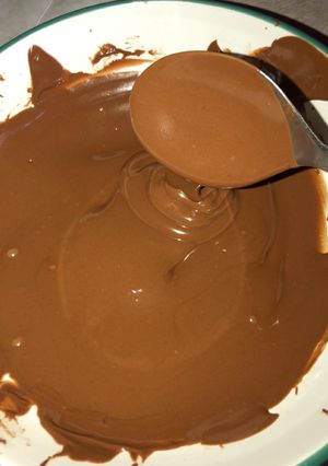 Una foto de Chocolate derretido en microondas 👌