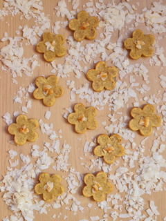 Una foto de Galletas de harina de coco y plátano/banana 🥥 🍌 sin azúcar