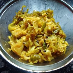 A picture of Simple Cabbage bhujia.