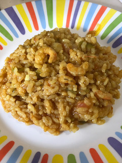 Una foto de Arroz con gambas 🦐