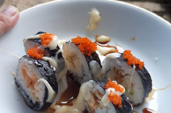 Resep Simple Kani Sushi Roll yang Lezat Sekali