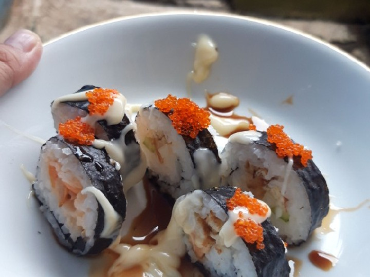 Resep Simple Kani Sushi Roll yang Lezat Sekali