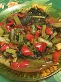 Céleri branche au poivron rouge, estragon et bouillon de crevettes