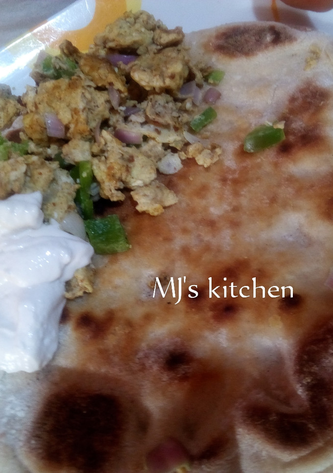 A picture of Naan bread.