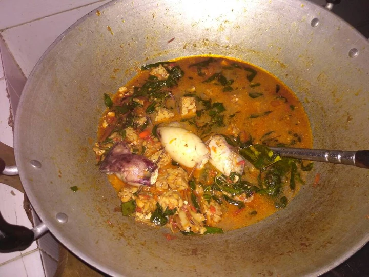 Langkah Gampang Menyiapkan Resep Cumi pedas daun kemangi yang Bikin Ngiler Anti Ribet, Menggugah Selera