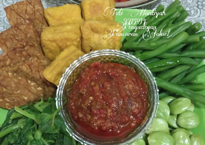 Sambel lalap+ ayam balado