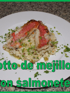 Una foto de Risotto de mejillones con salmonetes