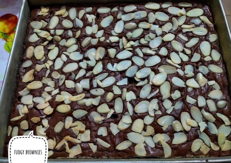 Langkah Mudah untuk Menyiapkan Fudgy Brownies, Sempurna
