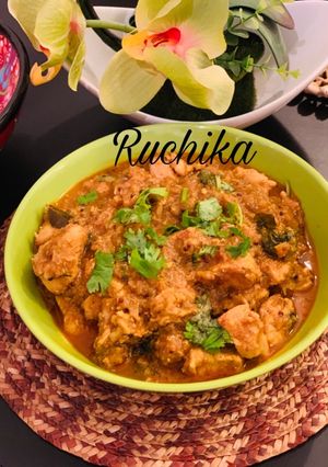 A picture of Malabar Chicken Curry.
