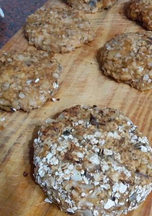 Una foto de Hamburguesas veganas de alubias (poroto blanco)