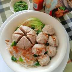 Bakso Sapi Ayam simpel রেসিপির প্রধান ছবি