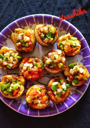 A picture of Mini pizza Cups.