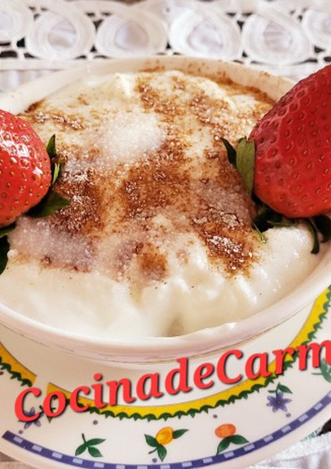 Una foto de Plátano con queso batido y canela