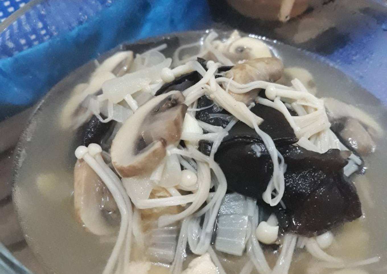 Sup ayam jamur