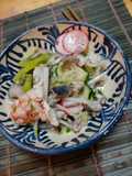 Cebiche de Caballa y Gambones