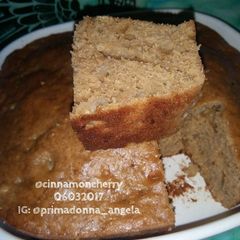 A picture of Banana Cake with Palm Sugar.