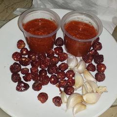 A picture of Lashan Ki chutney.