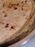 રોટલી (Rotli Recipe In Gujarati)