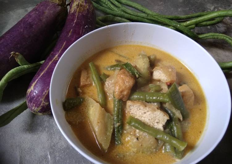 Sayur Lodeh Terong Kacang