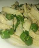 Sụn gà xào ớt chỉ địa