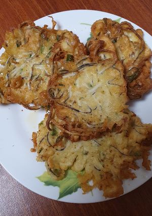 Una foto de Tortillitas de gulas