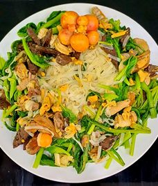 lòng gà trứng non xào