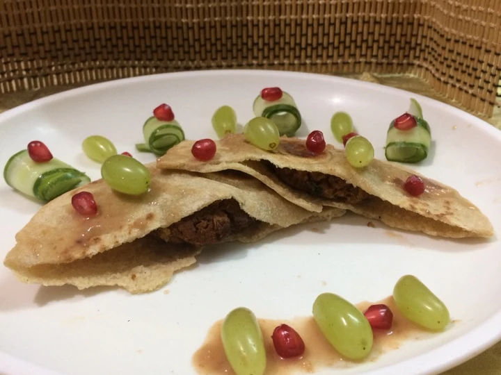 Simple Way Make Recipe Stuffed pita bread with stuffed cauliflower kababs served with pomegranate grape sauce that is Can Pamper Your Tongue, Really Delicious}