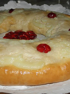 Una foto de Rosca de Reyes o Pascua tradicional