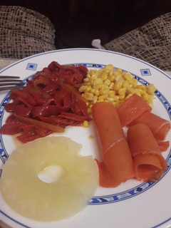 Una foto de Ensalada de salmón ahumado
