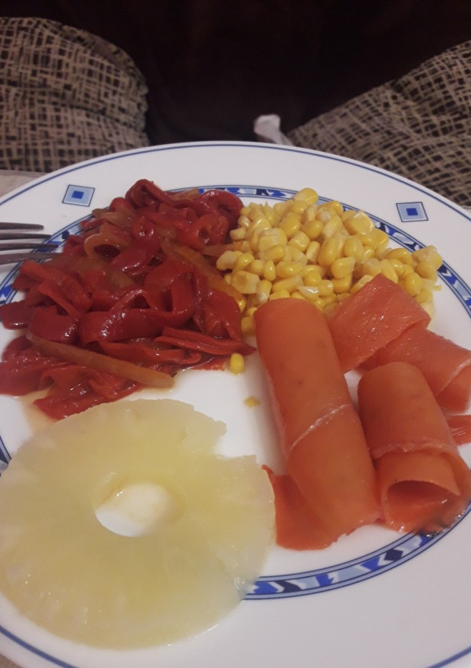 Una foto de Ensalada de salmón ahumado