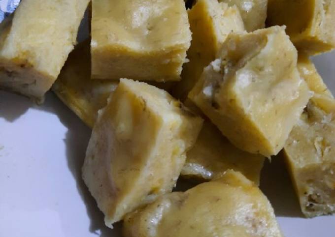 Resep Bolu Kukus Pisang Kepok Oleh Astri Widyaristi Cookpad 1404