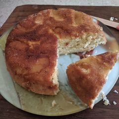 A picture of Apple upside down cake.