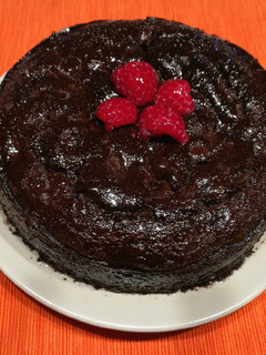 Una foto de Pastel de chocolate para dos 🍫 ✌️