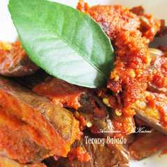 A picture of Terong Balado.