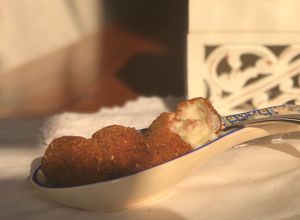 Una foto de Croquetas de jamón serrano